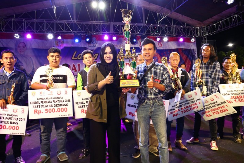OM. NALASTA GRUP MUSIK TERBAIK DI AJANG LOMBA MUSIK PERMATA PANTURA KENDAL