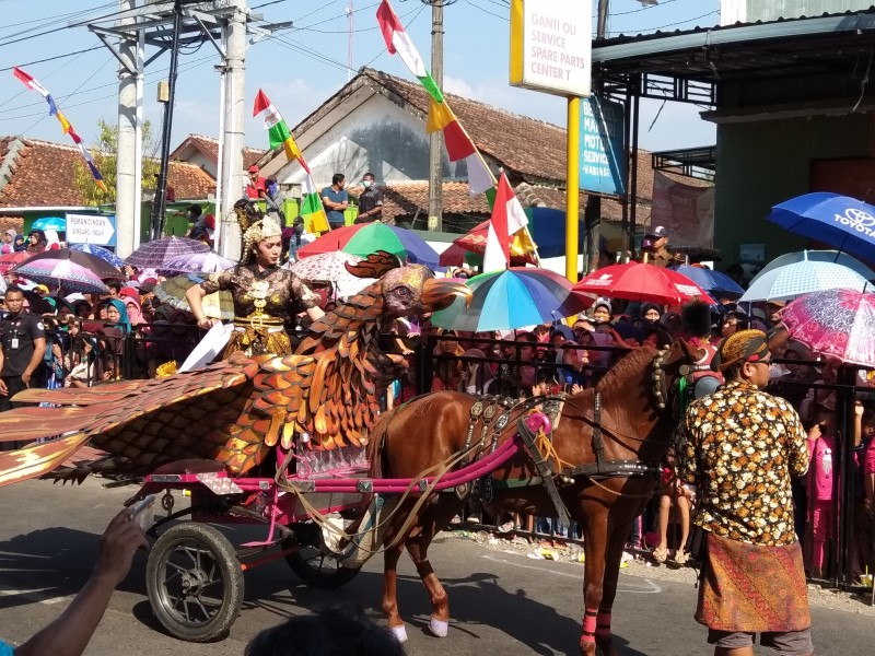 ROUTE KARNAVAL DAN PENGALIHAN ARUS LALU LINTAS DI BOJA