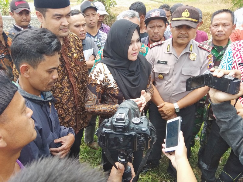 Usai Sidak Bupati Kendal Akan Berhentikan Sementara Kades Purwogondo Boja