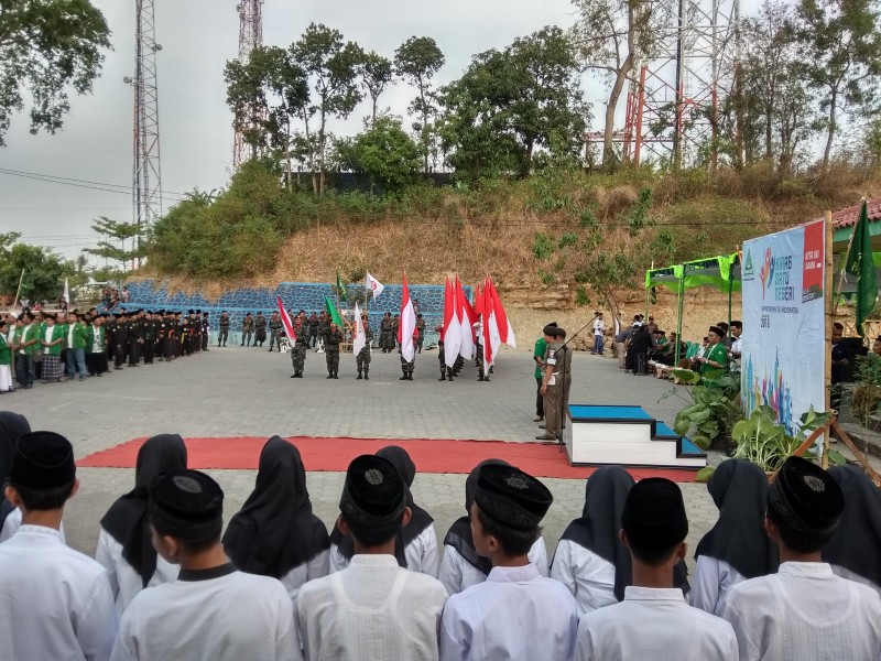 Bupati Mirna Annisa Hadiri Apel Serah-terima Panji Kirab Satu Negeri