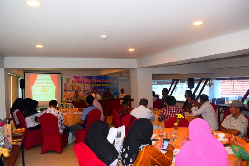 UMKM KENDAL PERLU BELAJAR KELOLA PRODUK DAN PEMASARAN PROFESIONAL