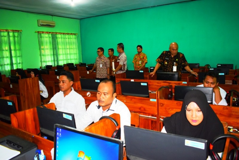 TES PERANGKAT DESA KENDAL BERLANGSUNG LANCAR