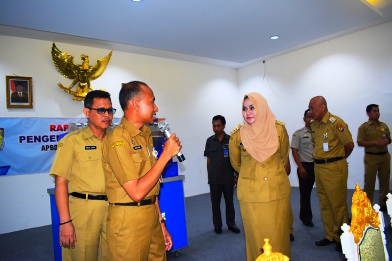 BUPATI UNDI HADIAH WAJIB PBB - P2