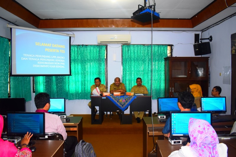 PENERIMAAN TENAGA PENUNJANG KEGIATAN DISKOMINFO BEBAS KKN