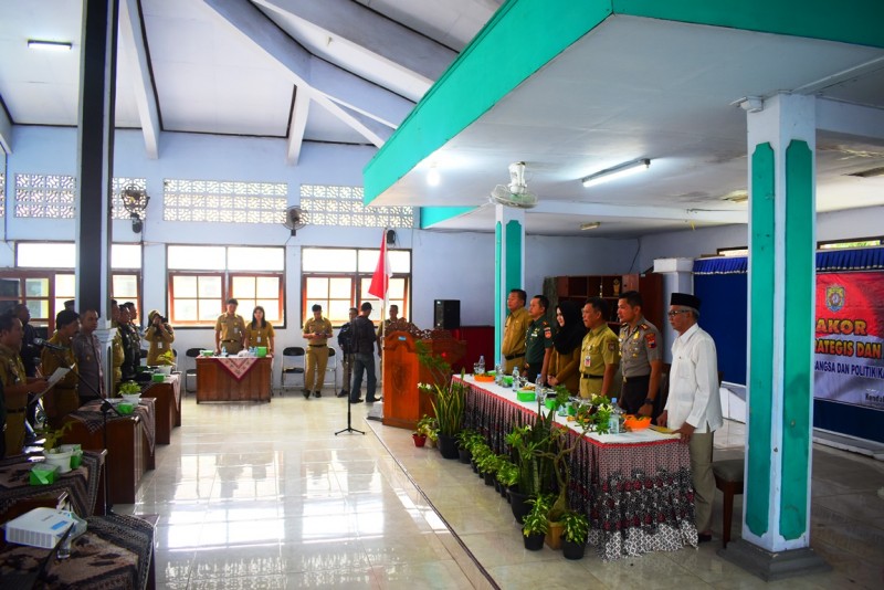 SAMAKAN PERSEPSI UNTUK MEMBANGUN KENDAL
