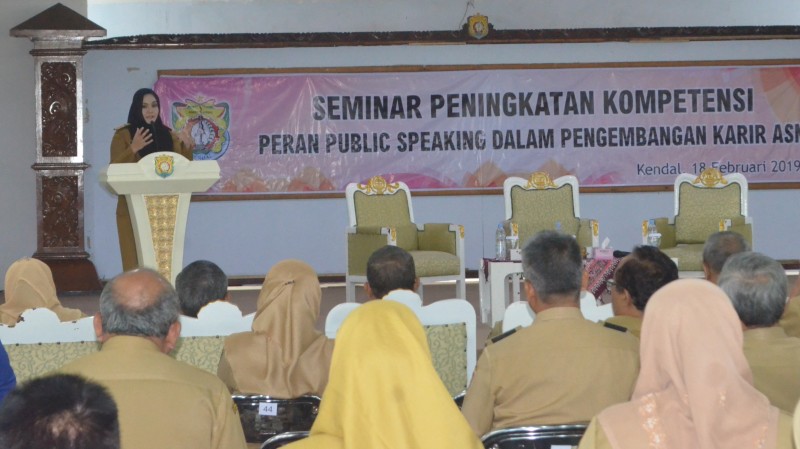 BUPATI MIRNA : ASN HARUS MAMPU MENGUASAI PUBLIC SPEAKING