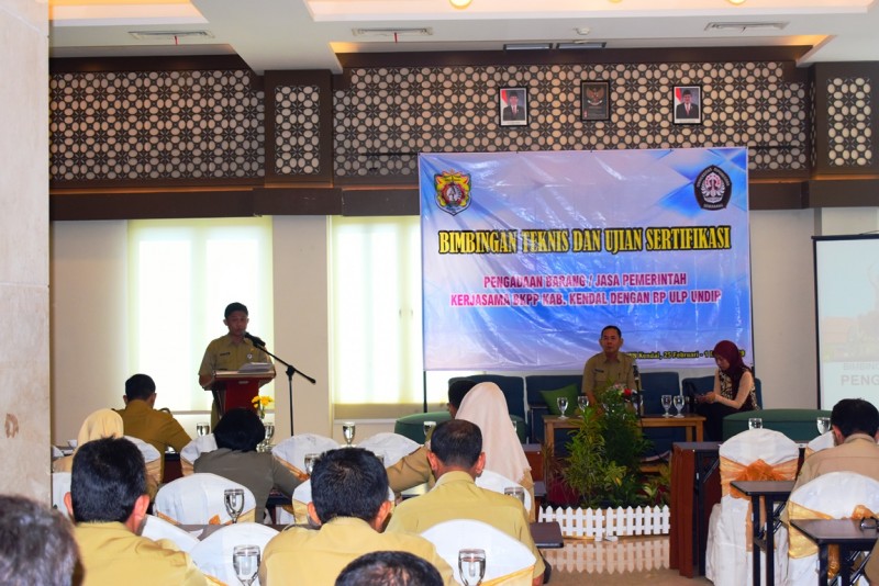 SERTIFIKASI PENGADAAN BARANG-JASA JAMIN PENGADAAN BARANG EFEKTIF AKUNTABEL