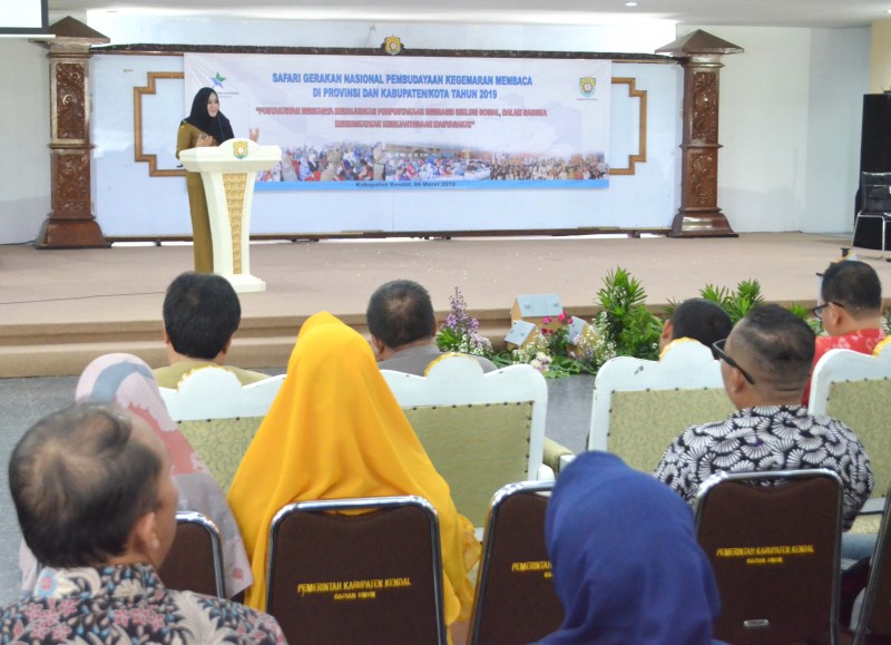 PERPUSNAS MELAKUKAN SAFARI GEMAR MEMBACA DI KABUPATEN KENDAL