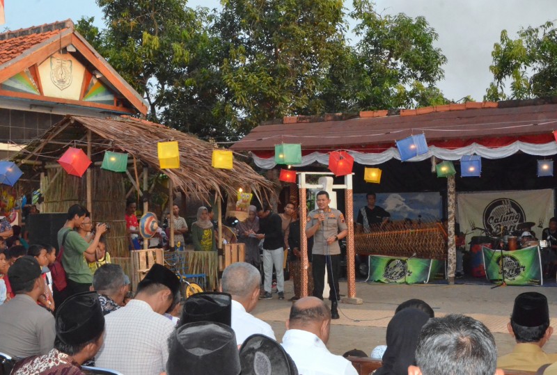 KAPOLRES KENDAL BUKA PASAR RAMADHAN TAHUN 2019 DI DESA PURWOREJO
