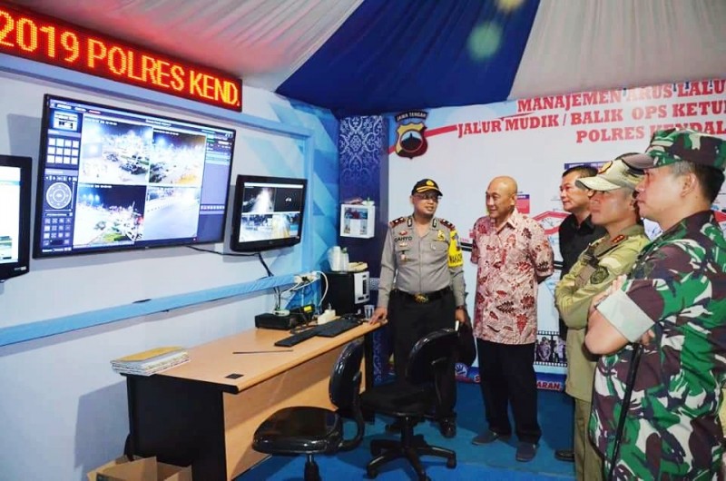 PEMKAB KENDAL MONITORING POS KEAMANAN MUDIK LEBARAN 2019