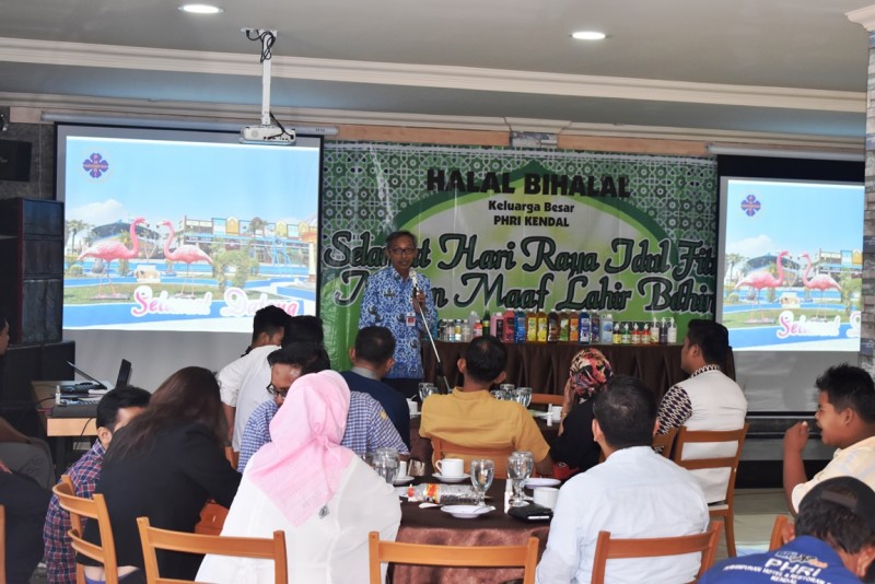 PEMKAB KENDAL MINTA PHRI IKUT PASARKAN PRODUK LOKAL KENDAL