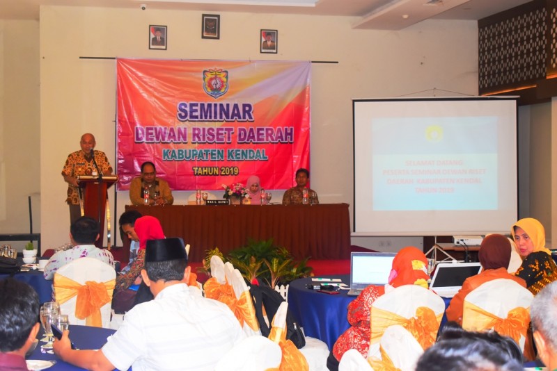 PEMBANGUNAN FISIK DI KENDAL HARUS SESUAI RTRW