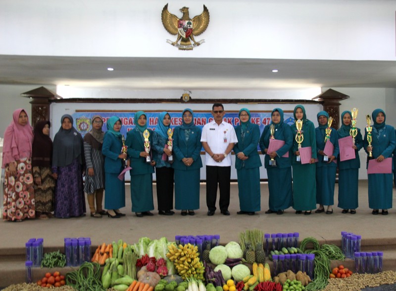 PERINGATI HARI KESATUAN GERAK PKK KE 47, PKK AKAN MENINGKATKAN KINERJA