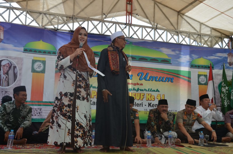 BUPATI DAN RIBUAN WARGA NU HADIRI KHAUL KH.YUSUF DI MASJID DESA KARANGDOWO