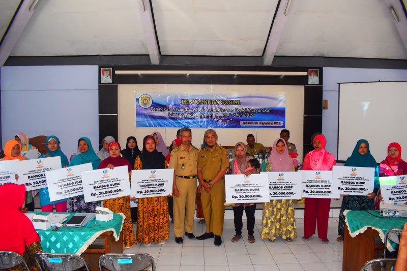 BANSOS KUBE HARUS MAMPU DORONG USAHA LAIN