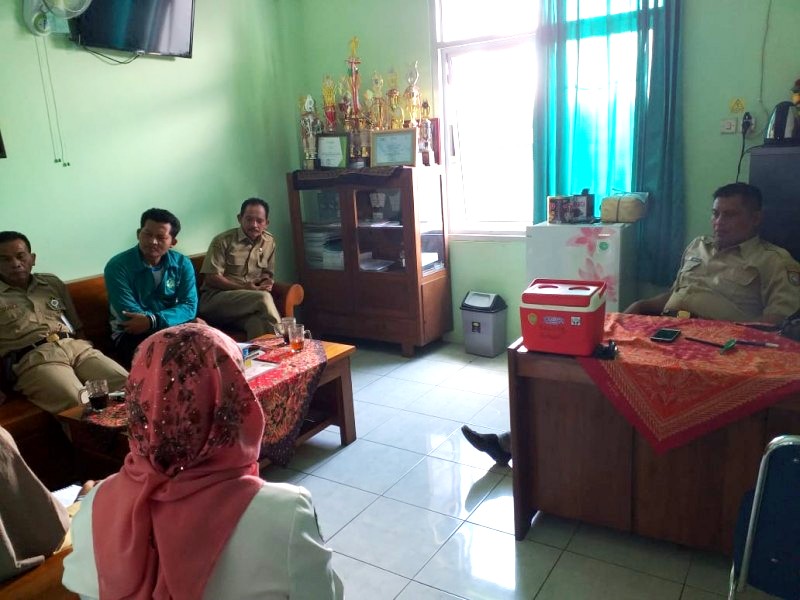 31 ANAK ALAMI KERACUNAN MAKANAN DI DESA PAGERSARI PATEAN