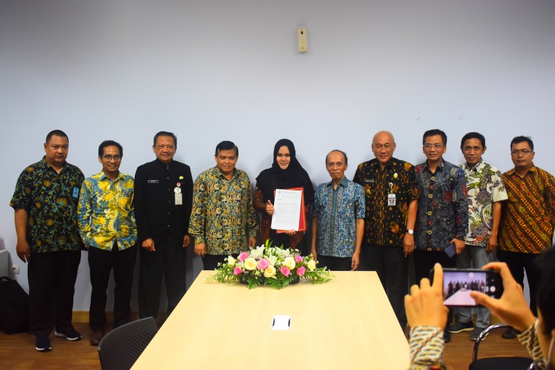 BUPATI KENDAL DAN KIK TEGASKAN KOMITMEN  BANGUN KAWASAN EKONOMI KHUSUS