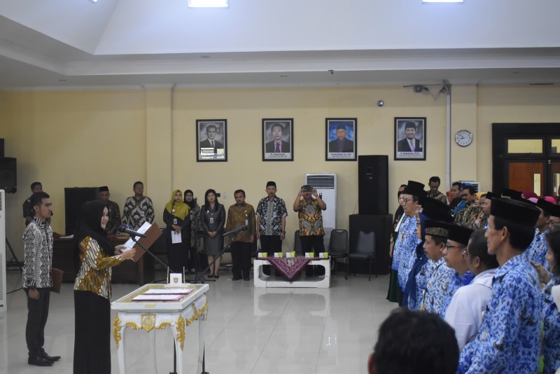 BUPATI MINTA KEPALA SEKOLAH MASUKKAN MUATAN LOKAL BERBASIS INDUSTRI 4.0