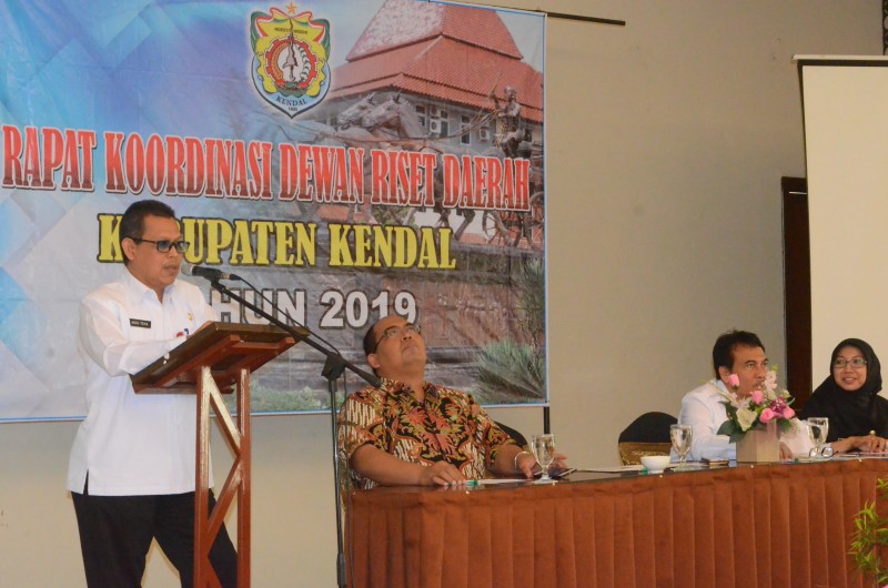 SEKDA KENDAL : PENGELOLAAN SAMPAH HARUS DIRUBAH DARI SUMBERNYA
