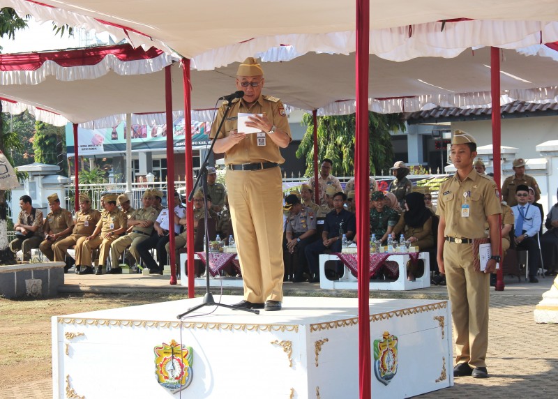 PEMKAB KENDAL GELAR UPACARA PERINGATAN HARI SANTRI NASIONAL TAHUN 2019