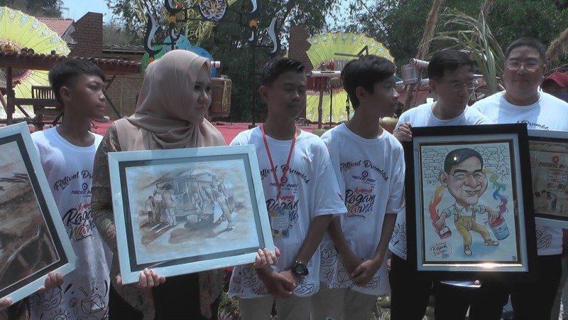FESTIVAL RAGAM  WARNA CIPTAKAN NUANSA KEARIFAN LOKAL