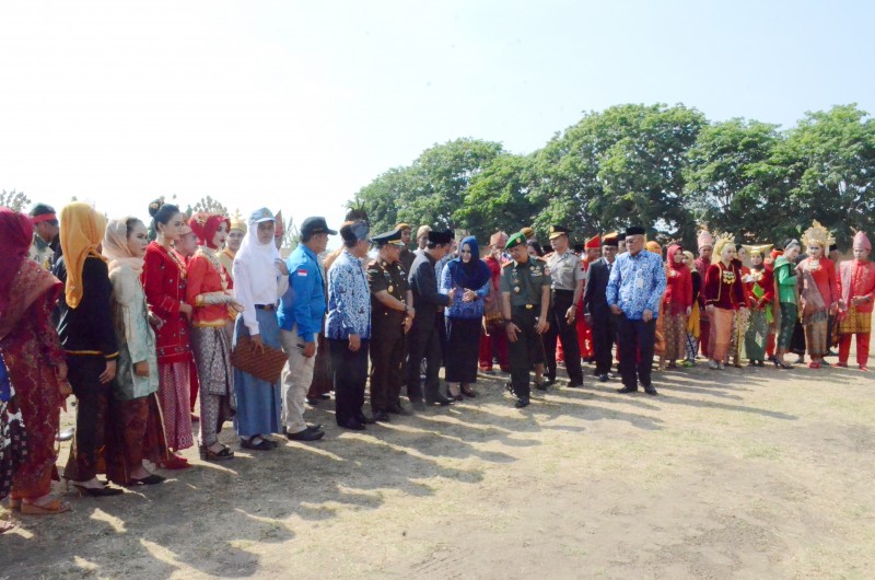 PERINGATAN HARI SUMPAH PEMUDA : PEMUDA HARUS BERKARAKTER DAN BERSATU