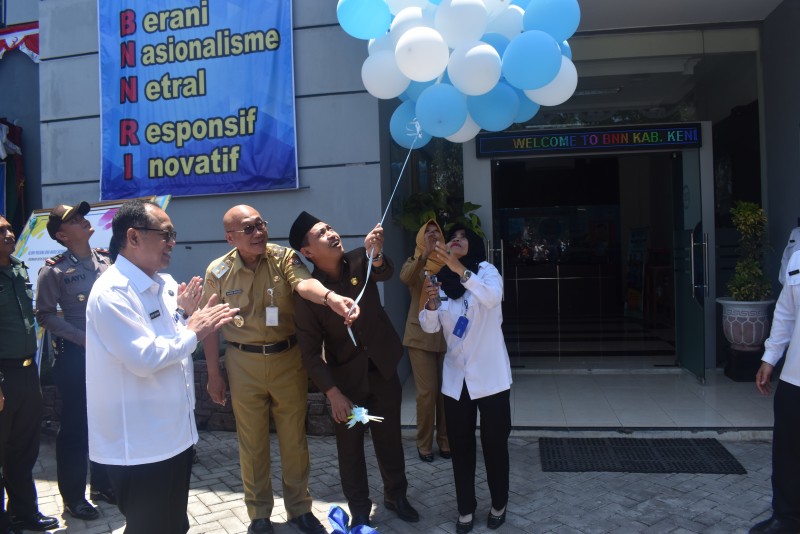 KLINIK NARKOBA "BINA WARAS" MELAYANI PASIEN NARKOBA GRATIS