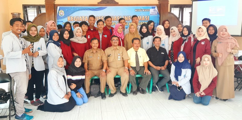 DISKOMINFO KENDAL TINGKATKAN SDM PEMUDA MELALUI DESIMINASI INFORMASI