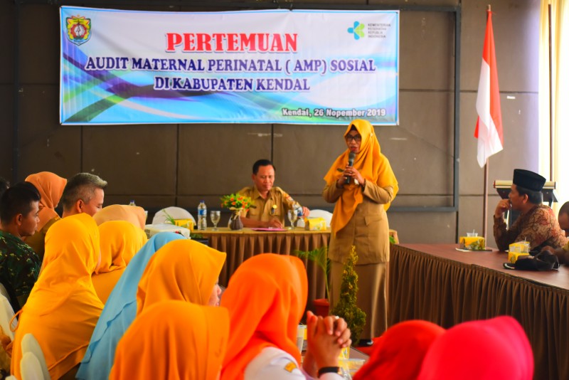 PERAN KEPALA DESA/LURAH  DALAM PENURUNAN ANGKA KEMATIAN IBU BAYI DAN BALITA