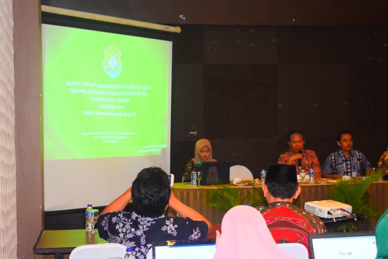KETERBUKAAN INFORMASI, ADMIN WEB KESRA IKUTI BIMTEK MENEJEMEN INFORMASI