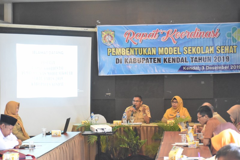 PEMBENTUKAN MODEL SEKOLAH SEHAT PERLU SINERGI SEMUA PIHAK DI KENDAL