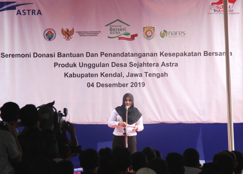 PRODUKSI MINYAK ATSIRI KENDAL SEMAKIN MENINGKAT