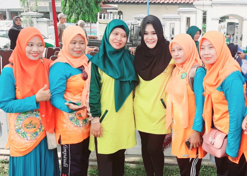 BUPATI MIRNA HADIRI KEGITAN PORSENI FATAYAT NU