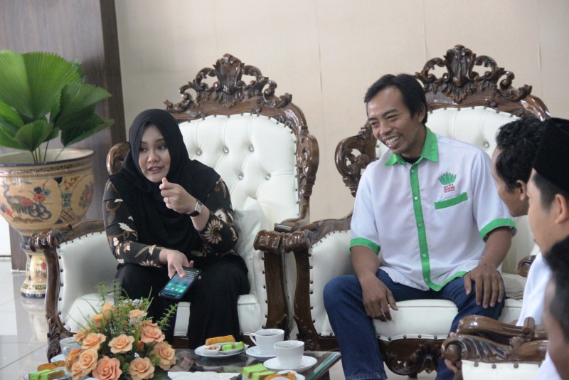 BUPATI KENDAL MENDUKUNG PROGRAM PETANI MILENIAL