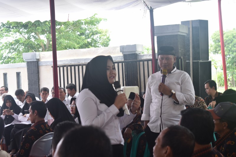 Bupati Kendal Mengajak RT/RW untuk Proaktif Mengingatkan Pajak