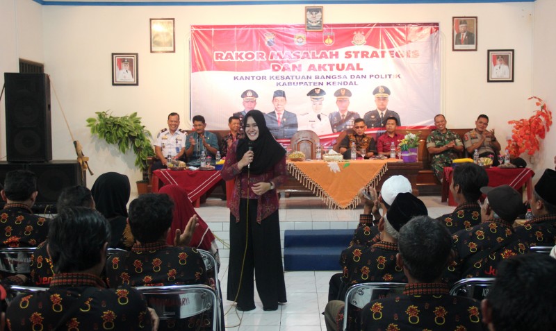 RAKOR MASALAH STRATEGIS DI LIMBANGAN MENJAGA SITUASI AMAN DAN KONDUSIF