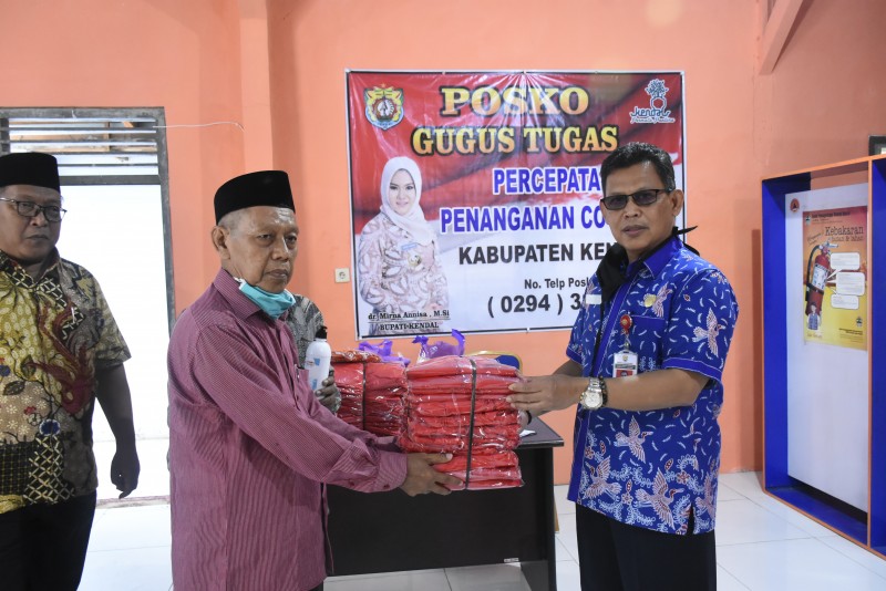 Tim Gugus Tugas Covid-19 Kendal Terima Bantuan APD Serta Pendukung Lain