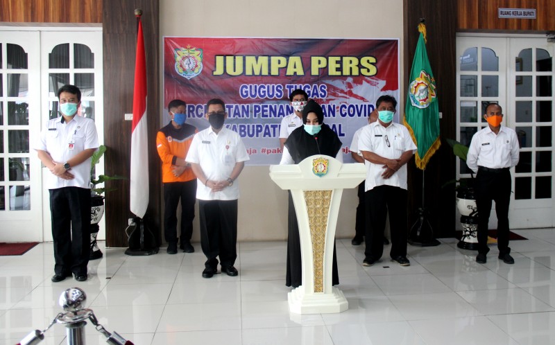 GUGUS TUGAS COVID-19 KENDAL SAMPAIKAN PERKEMBANGAN PENANGANAN DAN ANGGARAN