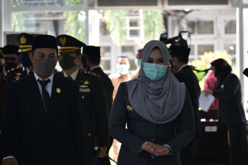 Bupati Kendal Melantik 199 Kades Secara Telekonferensi
