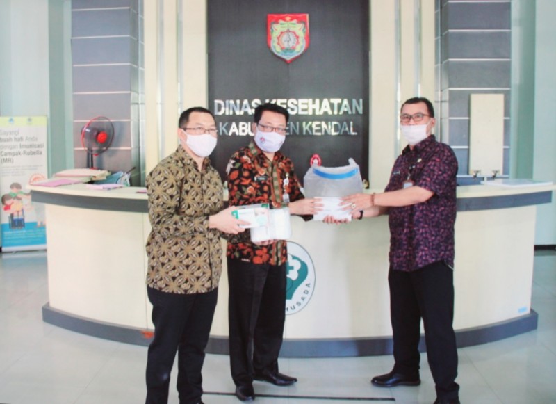 RSUD KENDAL TERIMA BANTUAN APD DARI BPJS KETENAGAKERJAAN