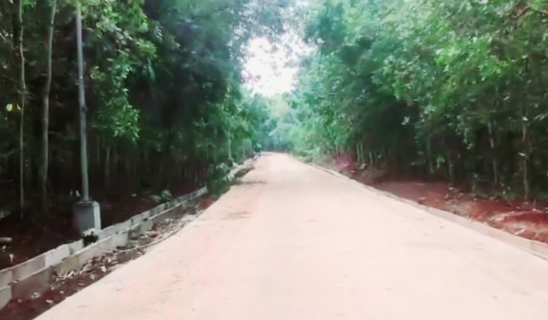 PEMBANGUNAN INFRASTRUKTUR JALAN DI KENDAL SUDAH CAPAI 90 PERSEN