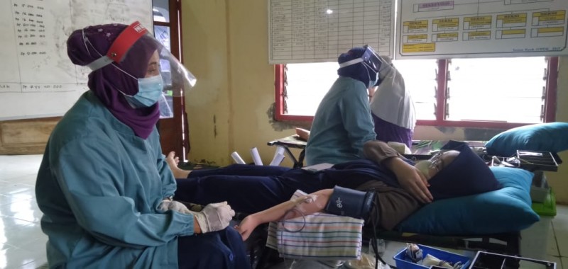 Karang Taruna Kedunggading Berpartisapasi dalam Penuhi Kebutuhan Darah PMI