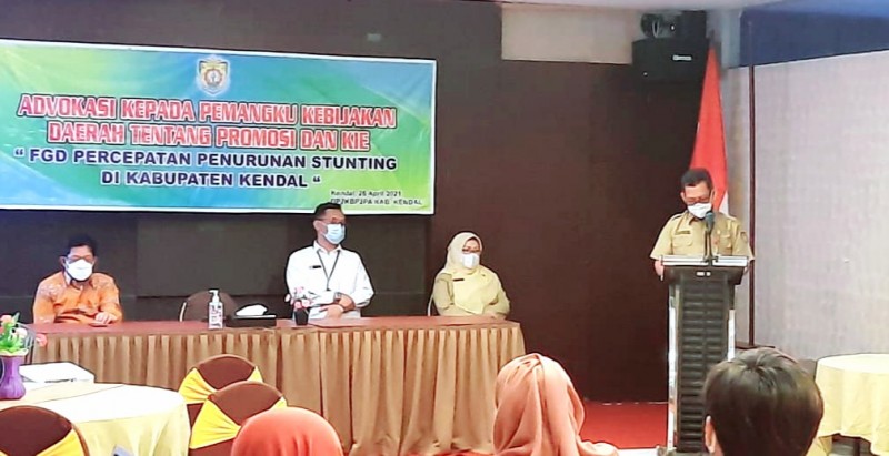 Sekda Kendal Membuka Acara FGD Percepatan Penurunan Stunting Tahun 2021