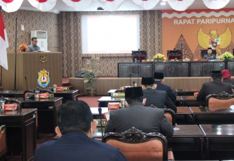 Rapat Paripurna, Pemkab Kendal Sampaikan Raperda RPJMD Tahun 2021-2026