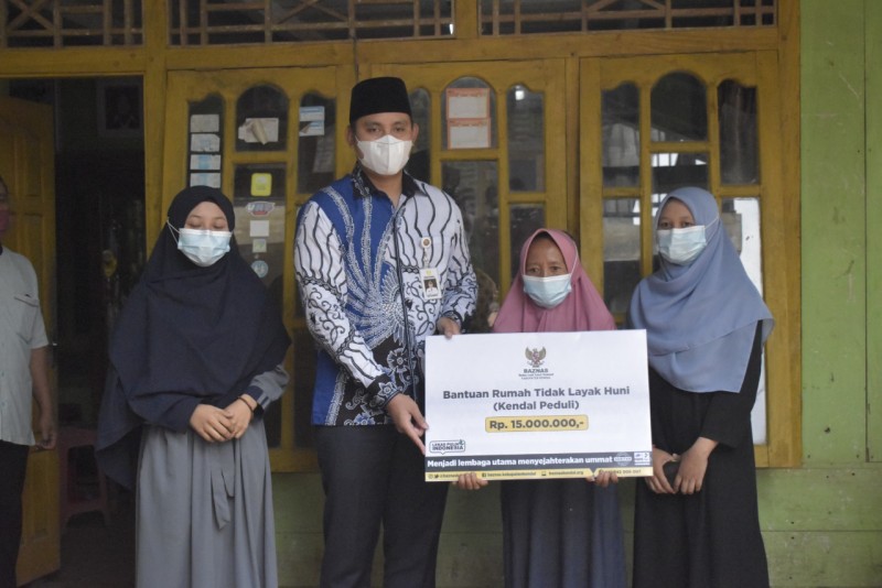 Bupati Kendal Mengajak 2 Putri dari Muzaroah Berkolaborasi Membangun Kendal