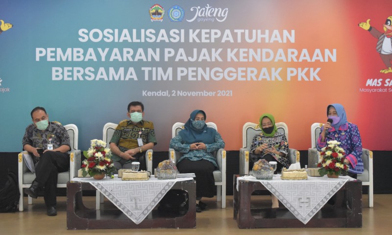 BAPPEDA Jateng dan PKK Kendal Adakan Sosisalisasi Kepatuhan Membayar Pajak