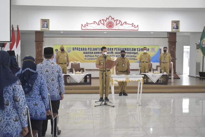 Bupati Pimpin Pelantikan dan Sumpah Jabatan kepada 313 Pejabat Baru