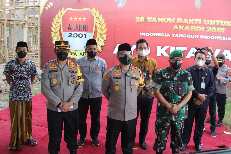 Bupati Kendal Ikuti Kegiatan Zoom Meeting Bersama Kapolri dan Kasum TNI