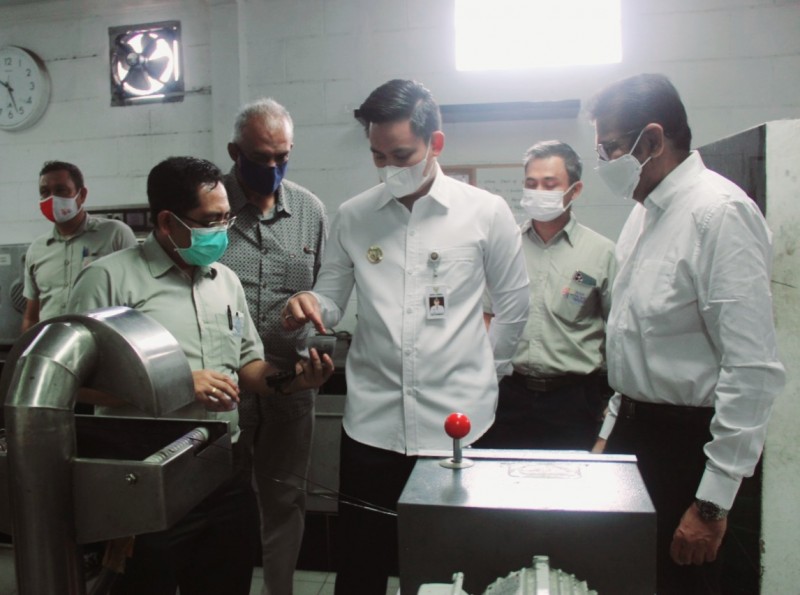 Bupati Dico Dukung Ekspansi Produksi Tekstil di Kendal
