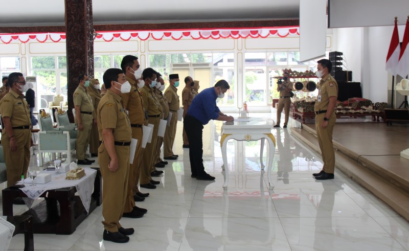 Bupati Dico Minta Seluruh ASN Harus Bekerja ke Luar dari Zona Nyaman